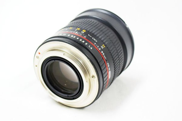 画像4: サムヤン　MFレンズ　中古品 (4)