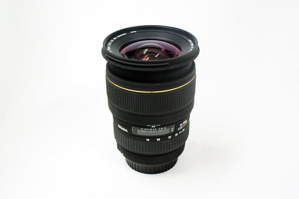 画像1: SIGAMA　AFレンズ　中古品 (1)