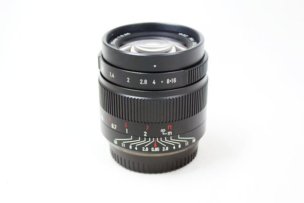 画像1: 7Artisans　MFレンズ　中古品 (1)